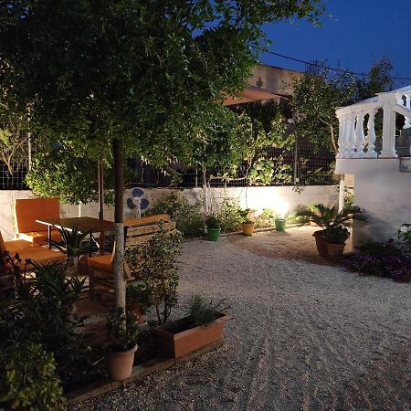 P-Apartment Sarandë Exterior foto